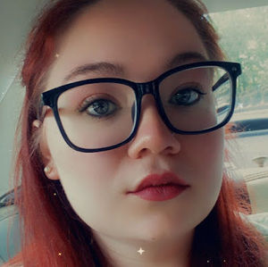 Meet your Posher, Corrine